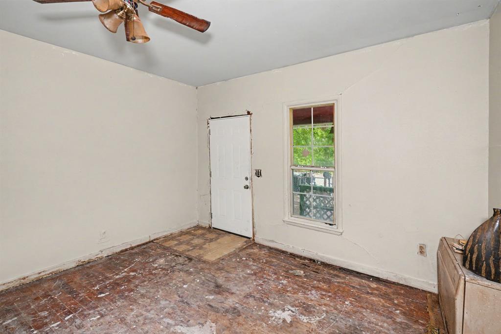 22 Se 23rd Street Property Photo 3