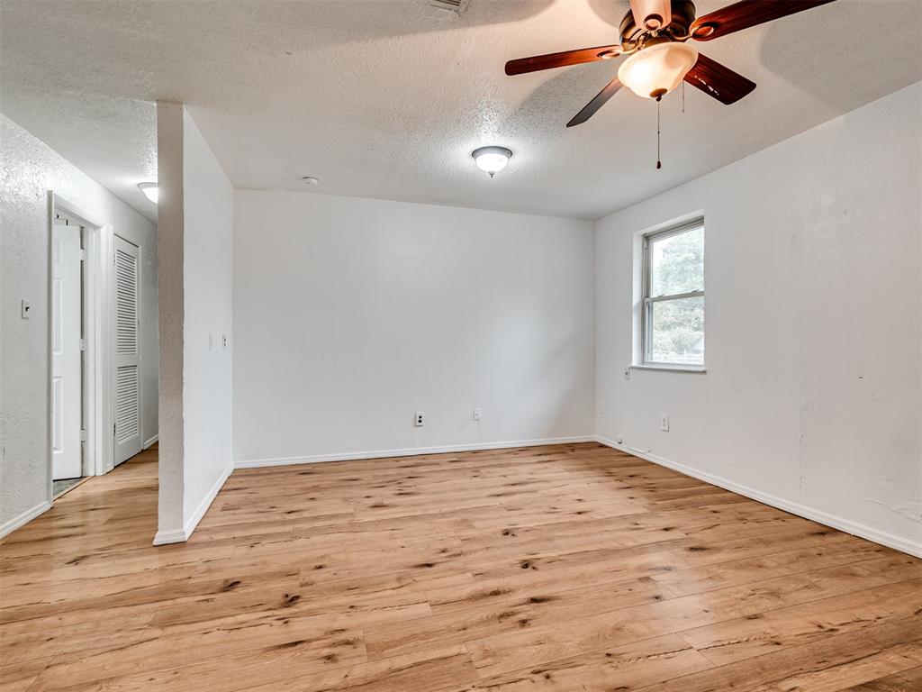 407 N Jefferson Avenue Property Photo 6