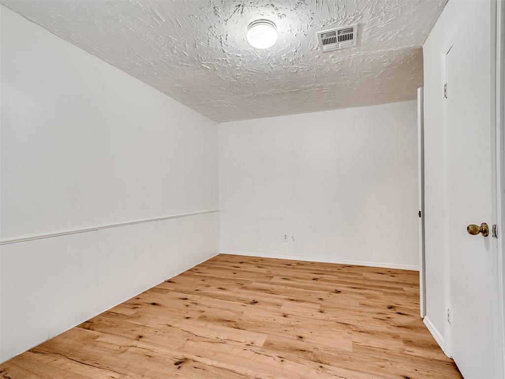 407 N Jefferson Avenue Property Photo 20