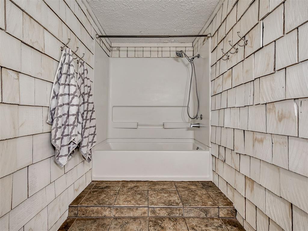 407 N Jefferson Avenue Property Photo 22