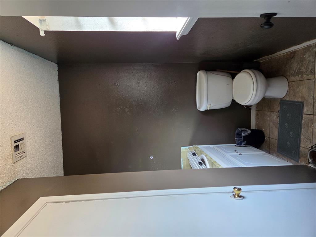 124 E Gardner Street Property Photo 15