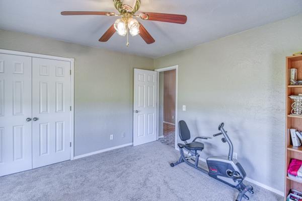 2300 S Main Street Property Photo 4