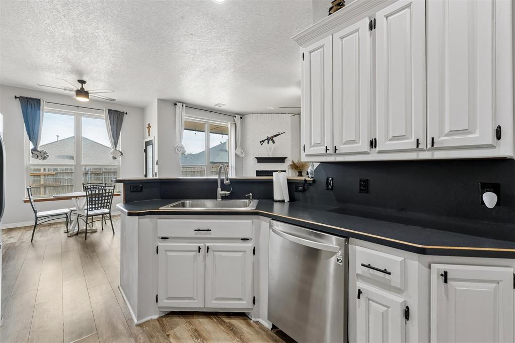 616 Madeline Lane Property Photo 15