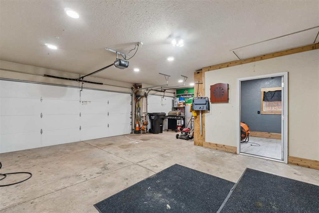 616 Madeline Lane Property Photo 32