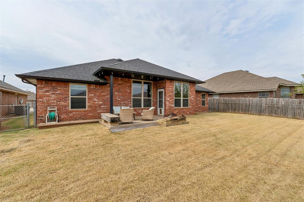 616 Madeline Lane Property Photo 34