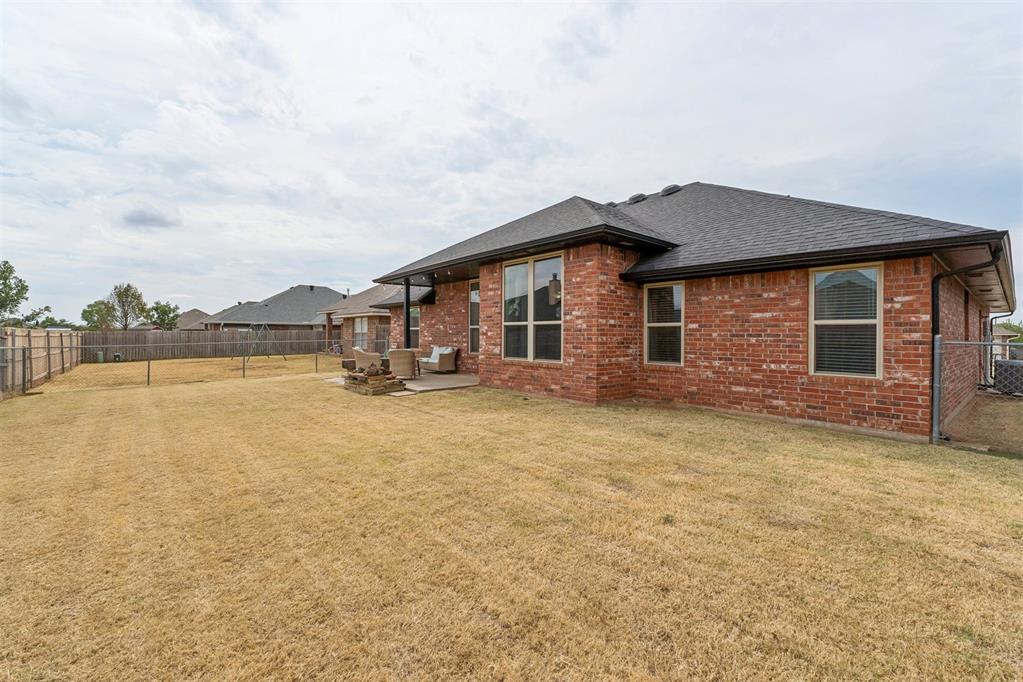 616 Madeline Lane Property Photo 35