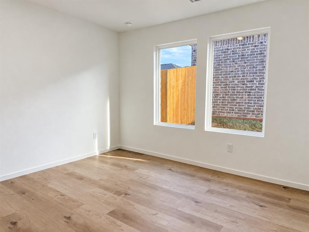 18331 Se 41st Street Property Photo 13
