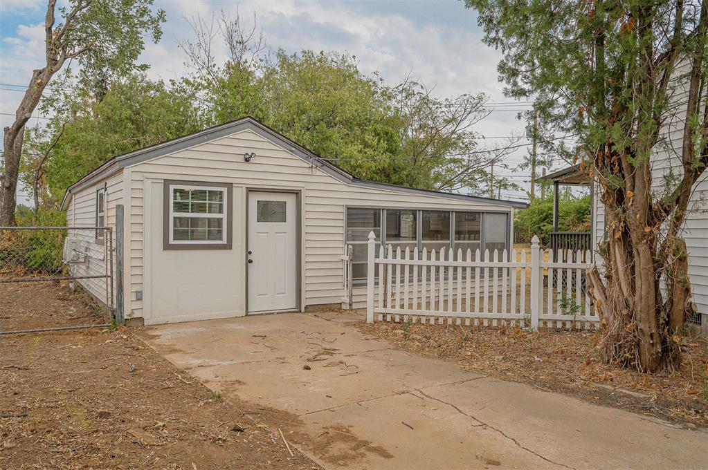 231 Russell Drive Property Photo 28