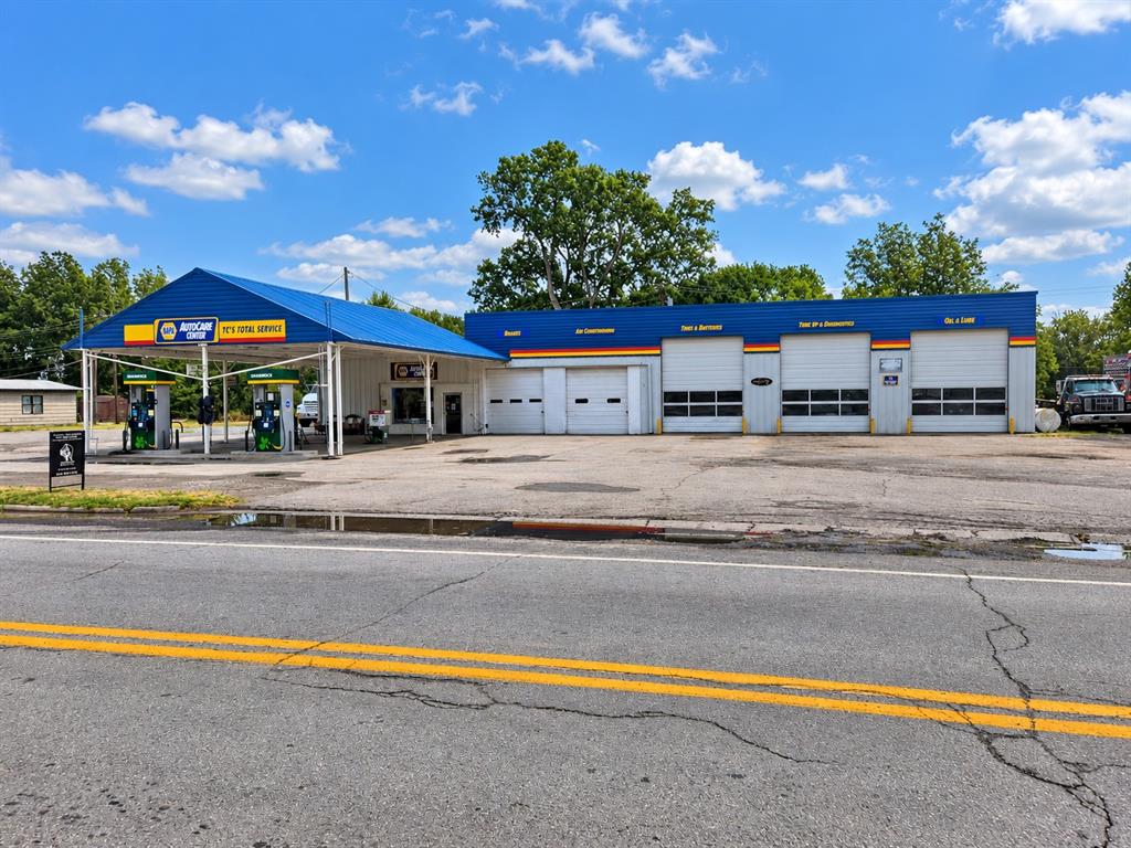 408 N Hazlett Street Property Photo 1