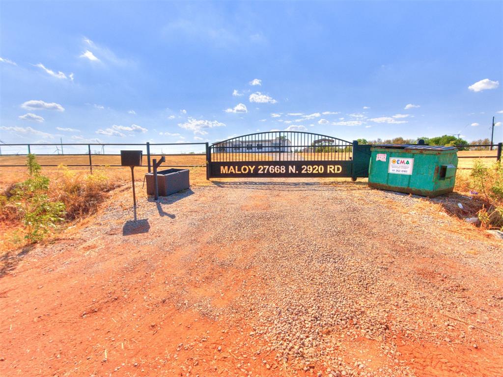 27668 N 2920 Road Property Photo 2