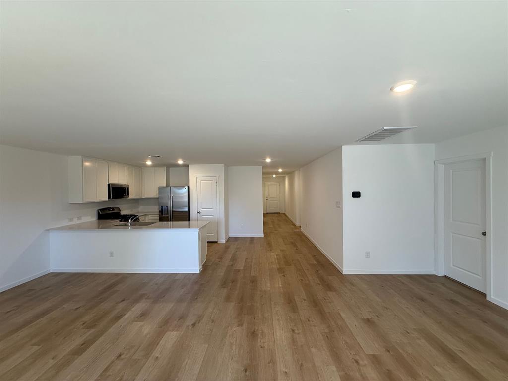 2152 Cedar Creek Avenue Property Photo 4