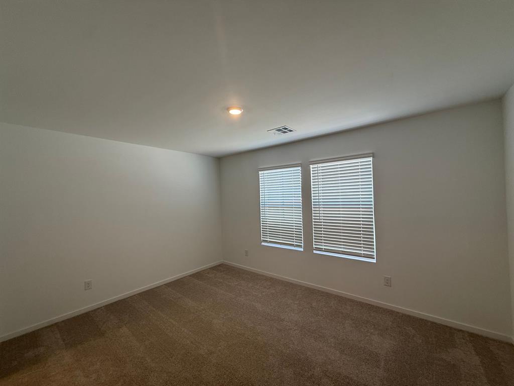 2152 Cedar Creek Avenue Property Photo 11