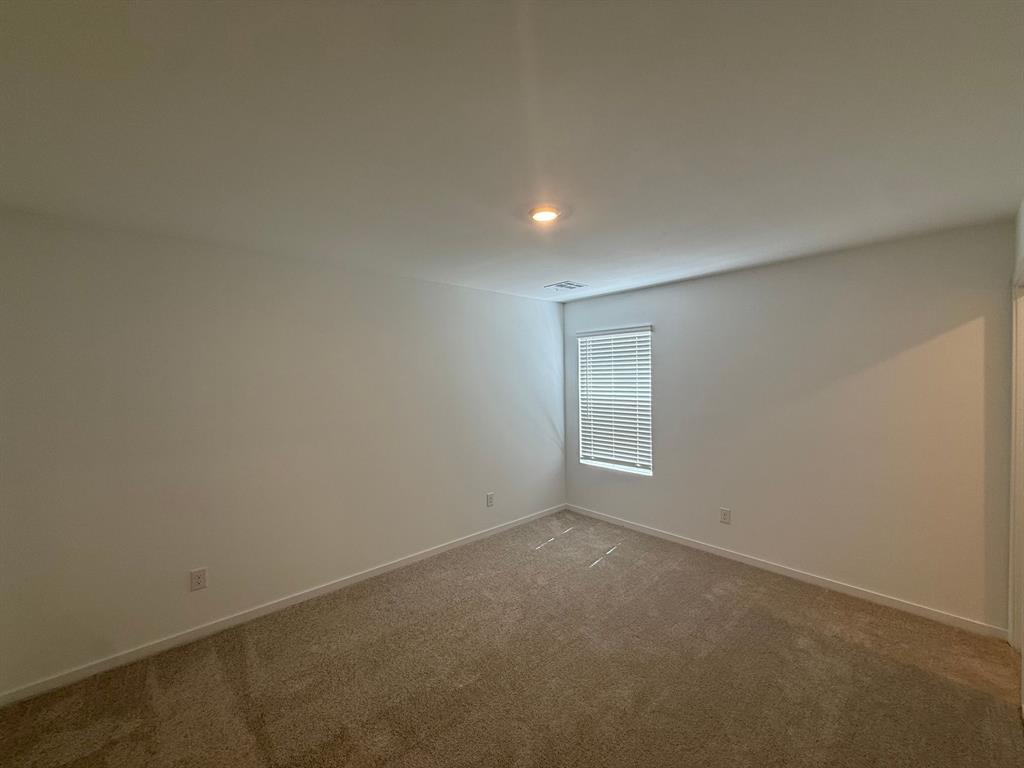 2152 Cedar Creek Avenue Property Photo 12