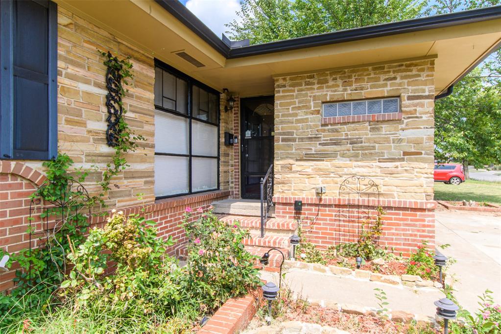 2929 N Utah Avenue Property Photo 4