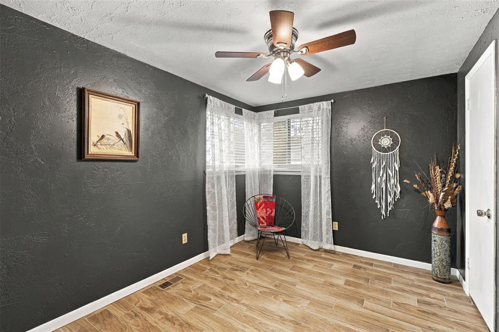 6909 Bernadine Lane Property Photo 15