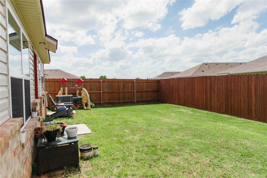 10329 Nw 18th Street Property Photo 34