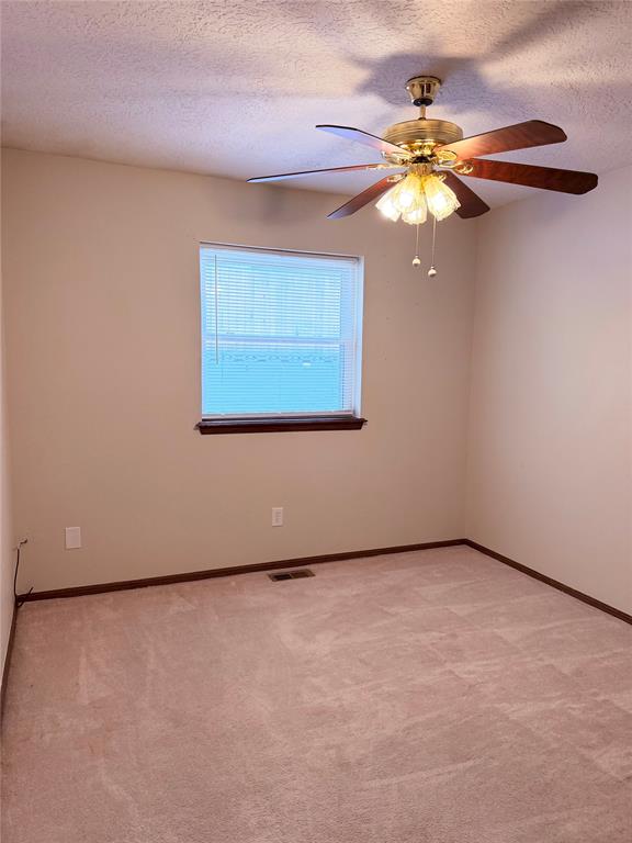 620 W Adams Street Property Photo 16