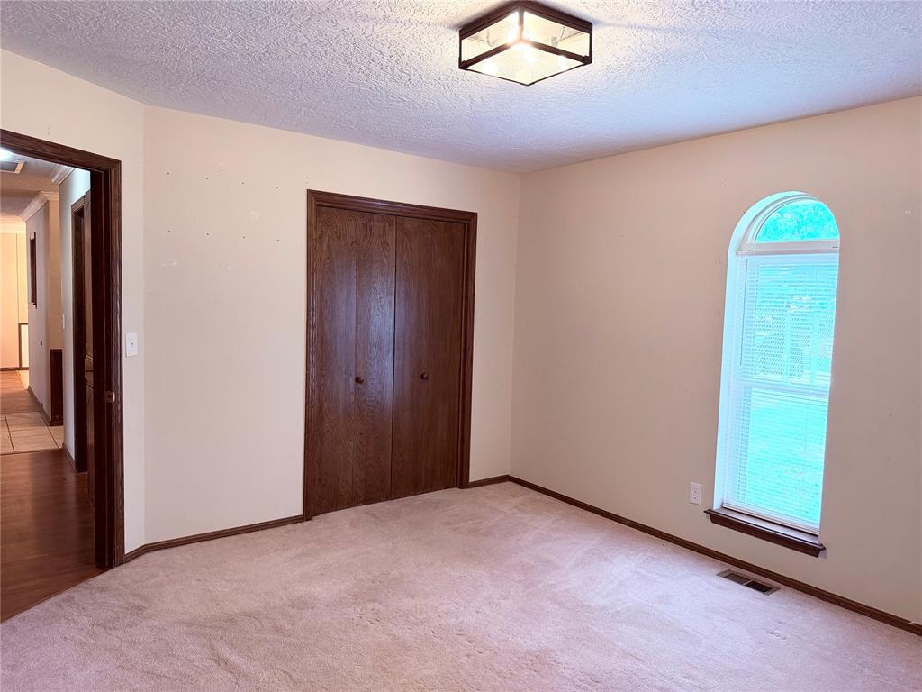 620 W Adams Street Property Photo 21