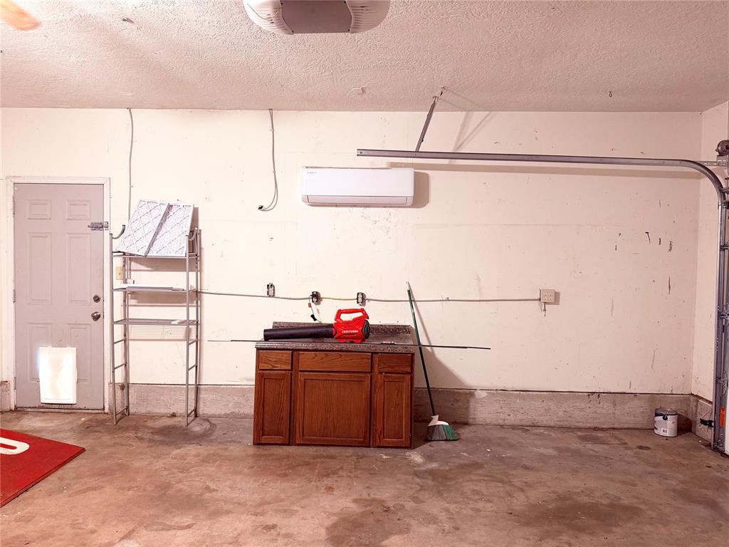 620 W Adams Street Property Photo 34