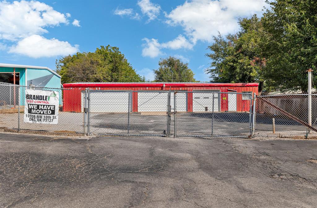 711 Cedar Avenue Property Photo 1