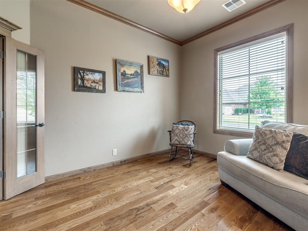 724 Northern Dancer Drive Property Photo 28