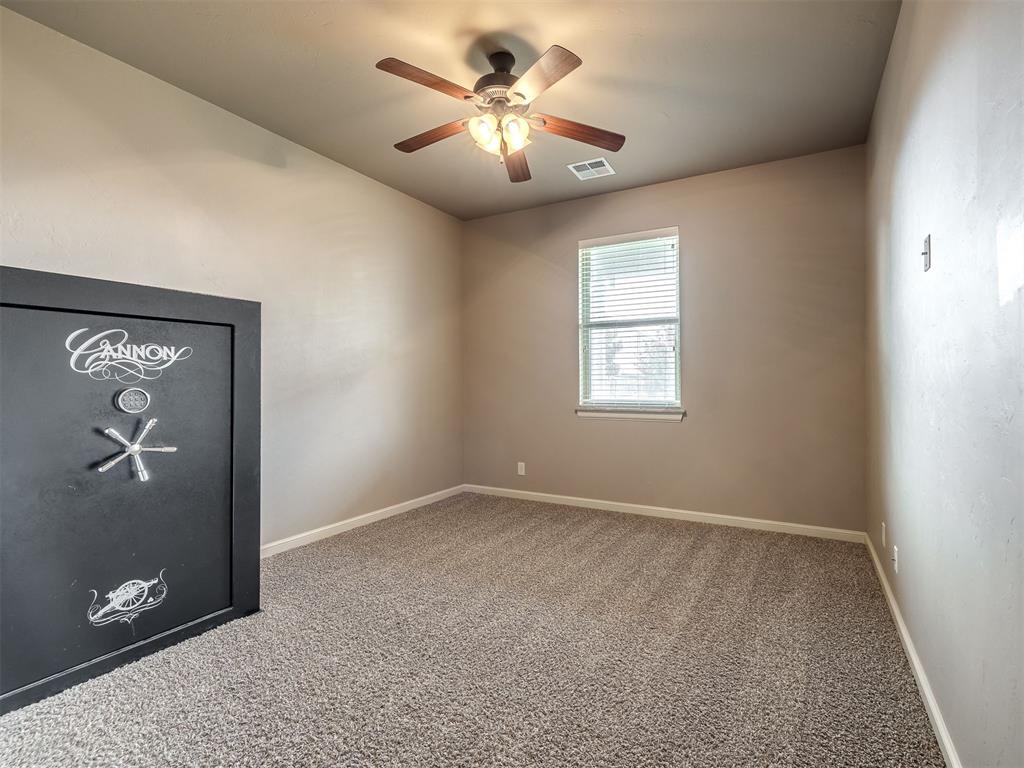 724 Northern Dancer Drive Property Photo 35