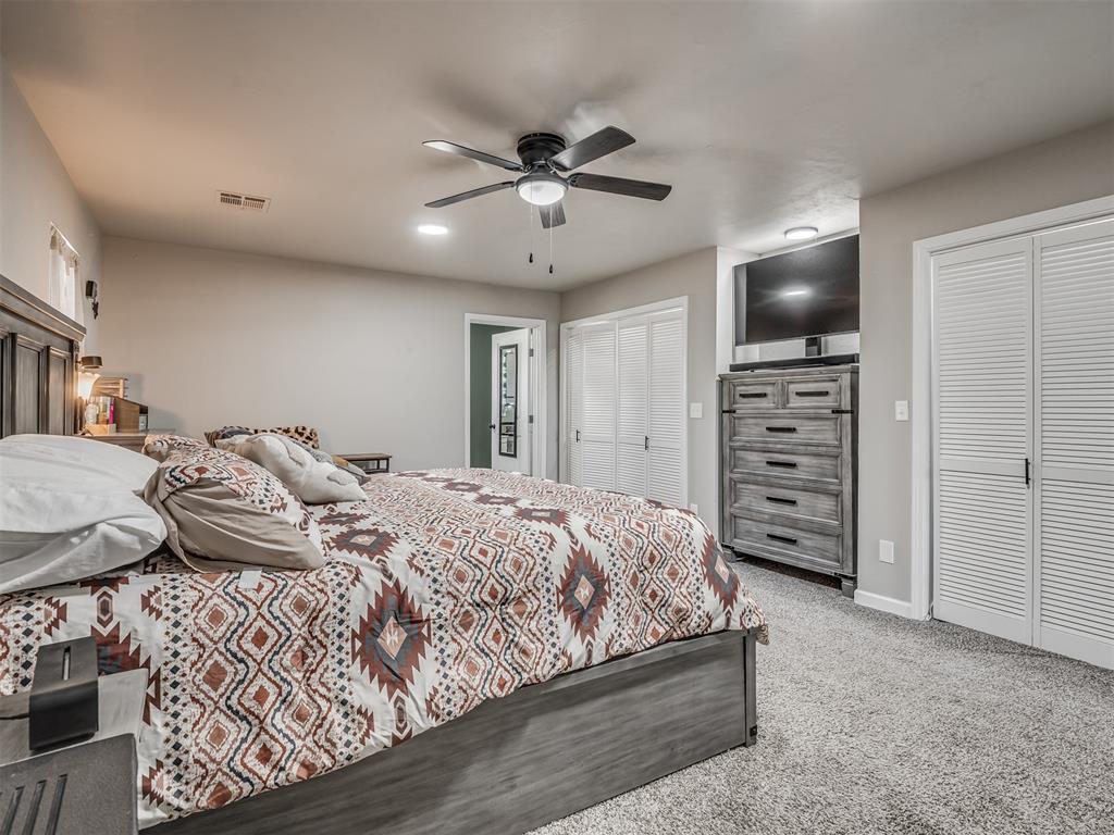 10828 Eastway Street Property Photo 25