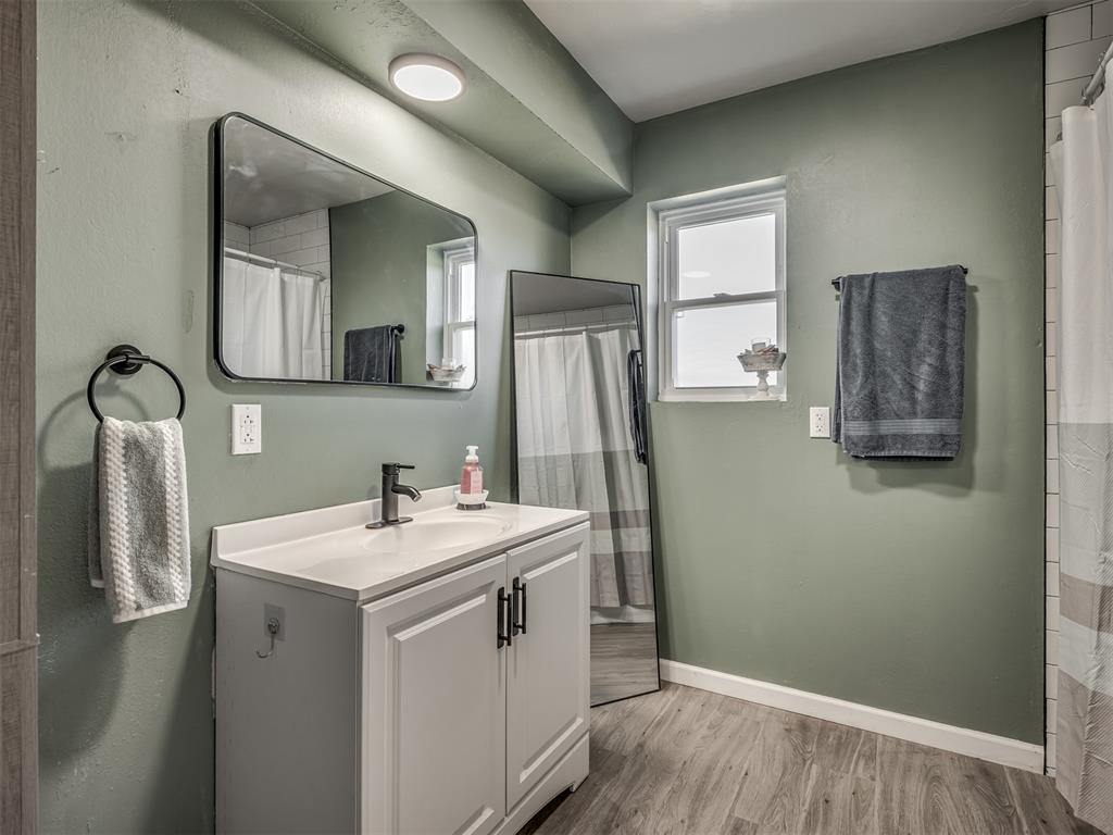 10828 Eastway Street Property Photo 34