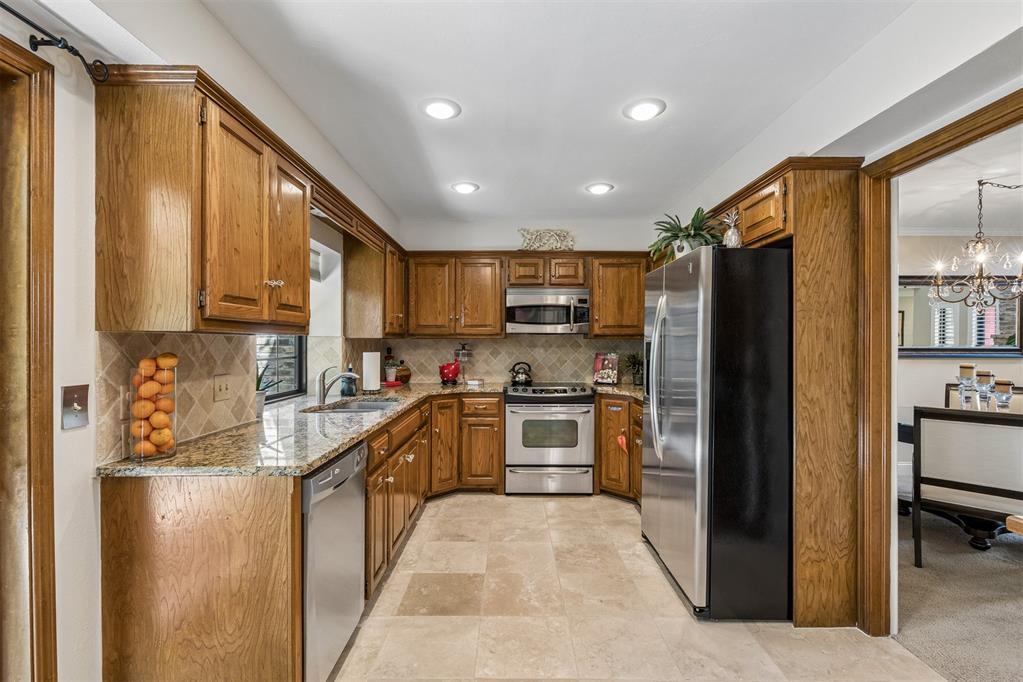 4 Windbrook Square Property Photo 13