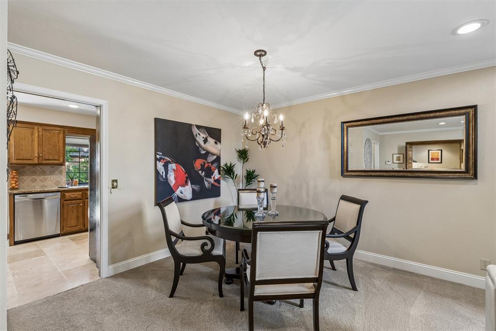 4 Windbrook Square Property Photo 17