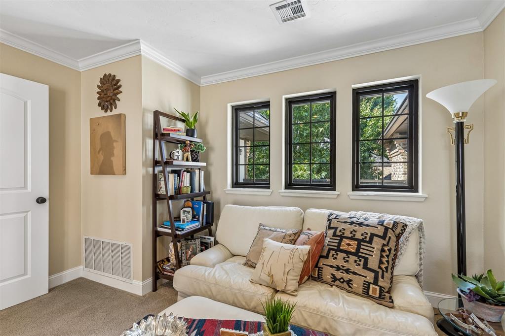 4 Windbrook Square Property Photo 33