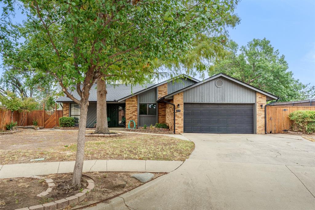 3115 Bent Oaks Circle Property Photo 1