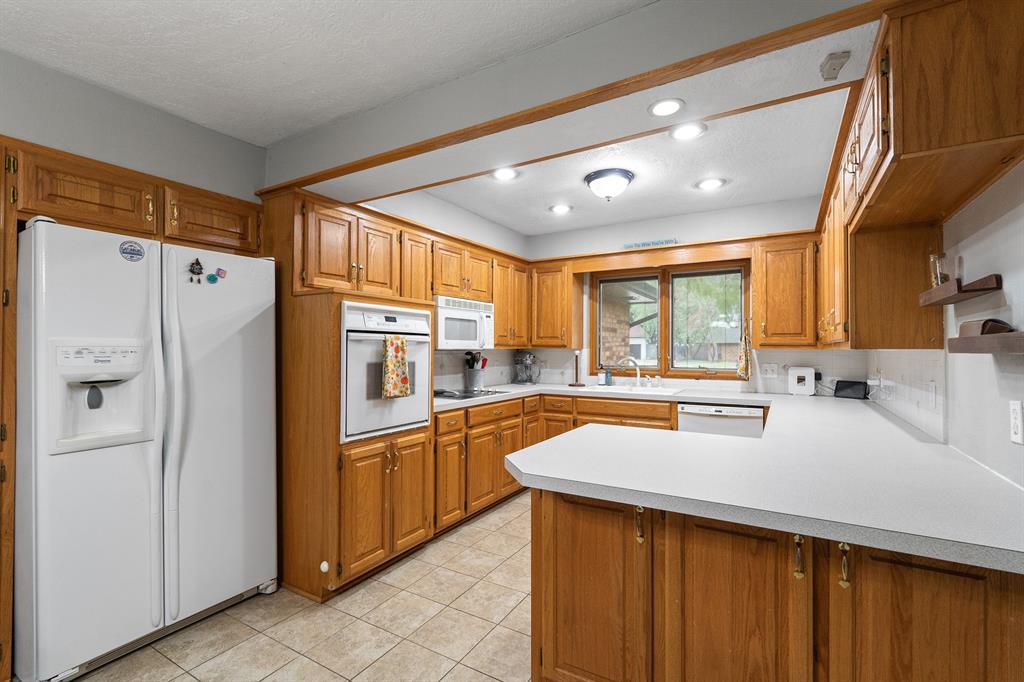 3115 Bent Oaks Circle Property Photo 10