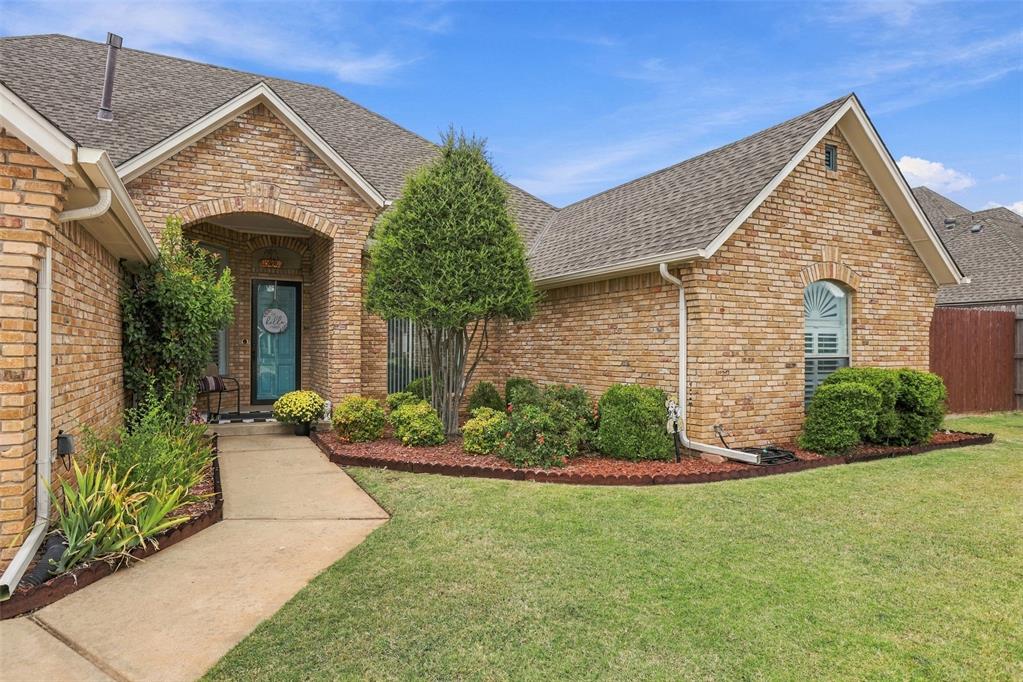 2421 Marforio Place Property Photo 2
