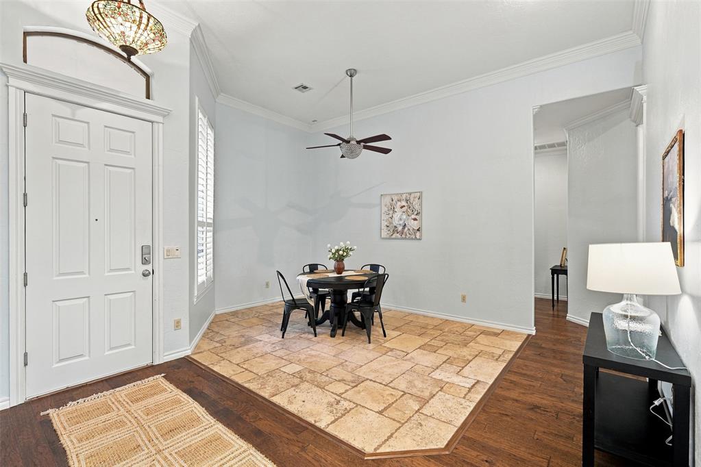 2421 Marforio Place Property Photo 3