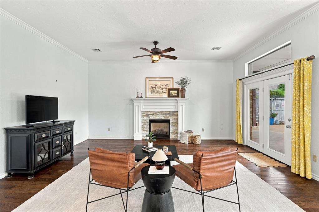 2421 Marforio Place Property Photo 21