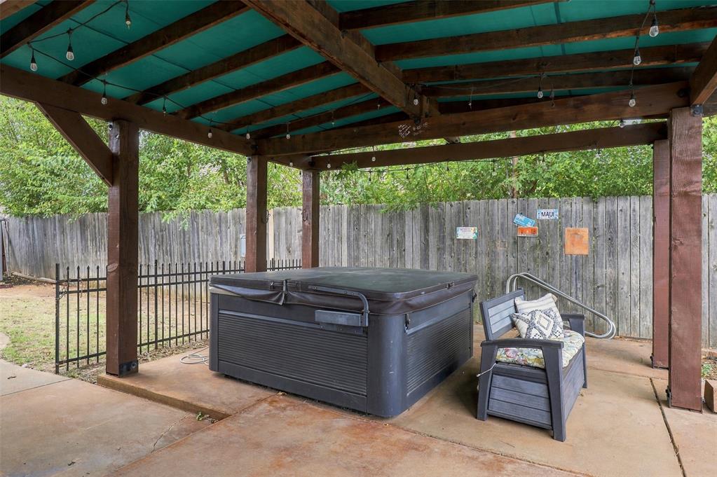 2421 Marforio Place Property Photo 38