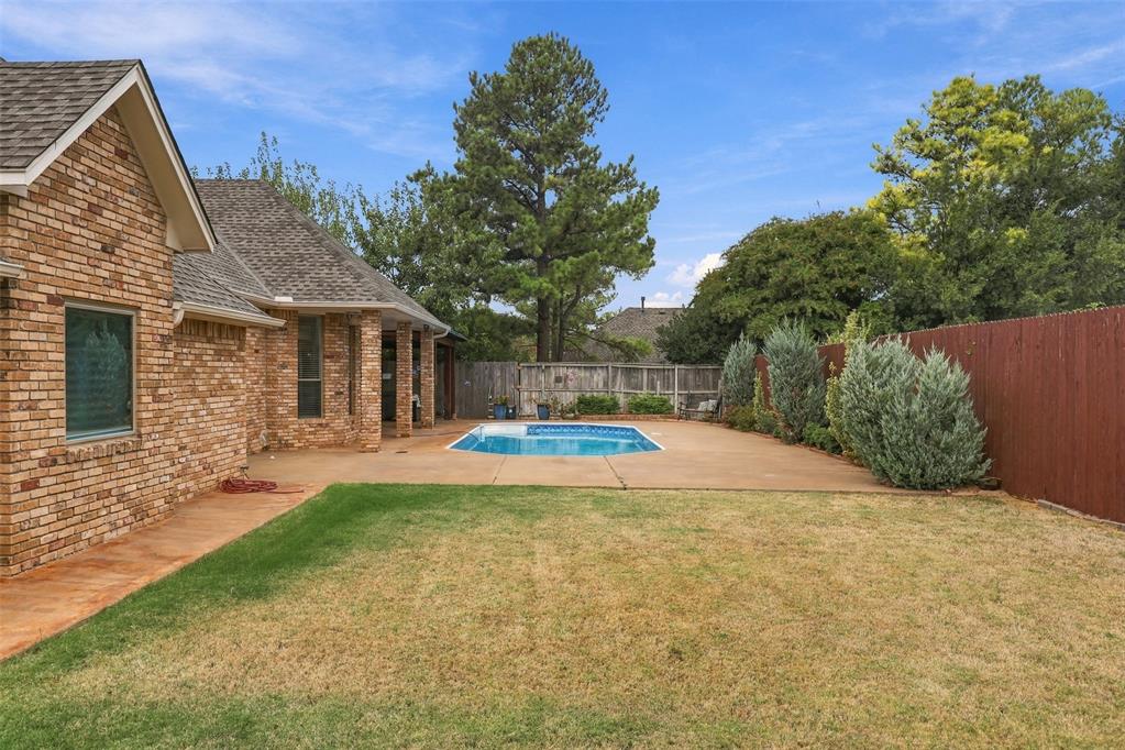 2421 Marforio Place Property Photo 42