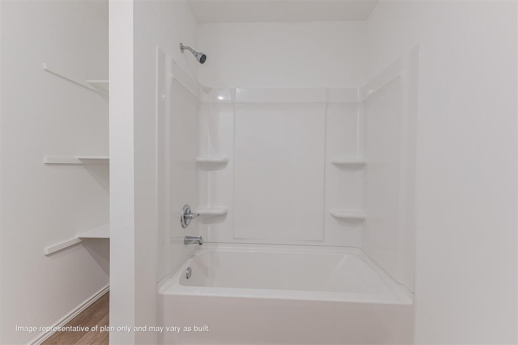 701 South Haven Drive Property Photo 10