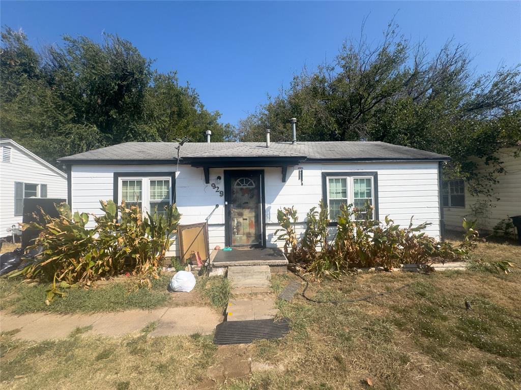 929 N Patchin Avenue Property Photo 1