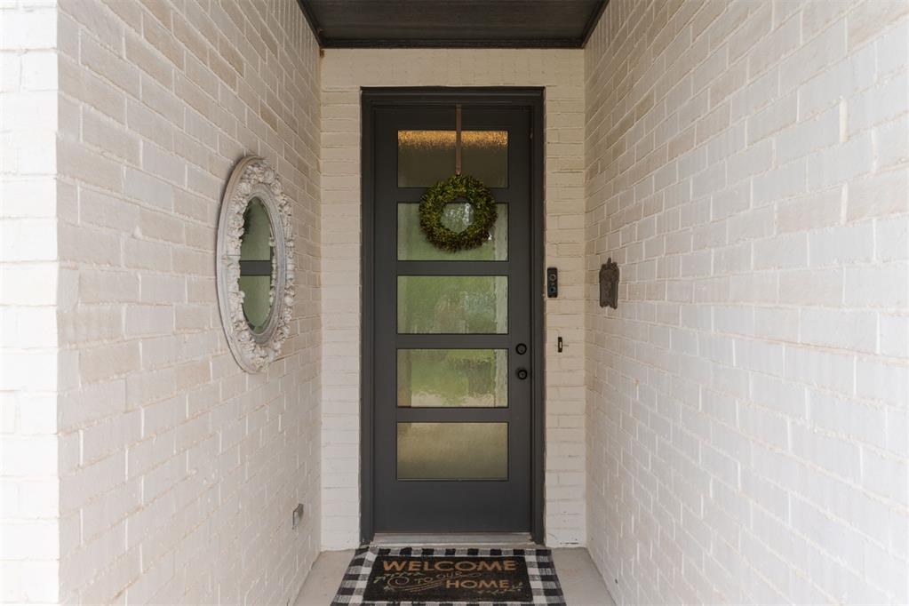 2401 Semillon Way Property Photo 2