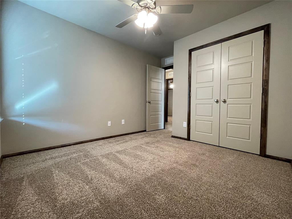 2033 Sara Vista Road Property Photo 9