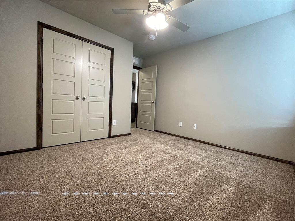 2033 Sara Vista Road Property Photo 12