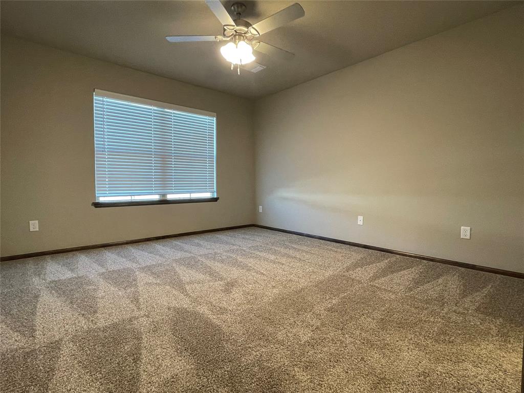 2033 Sara Vista Road Property Photo 16