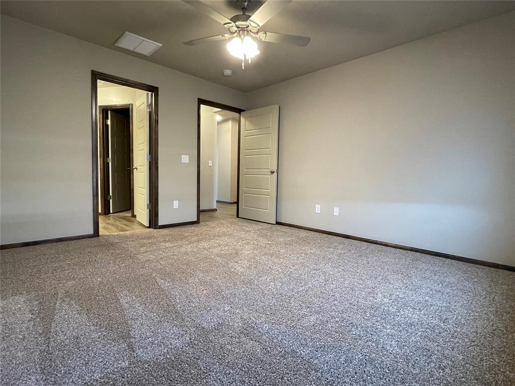 2033 Sara Vista Road Property Photo 17