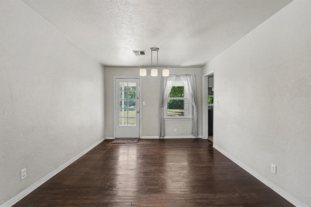 1700 Carlisle Road Property Photo 4