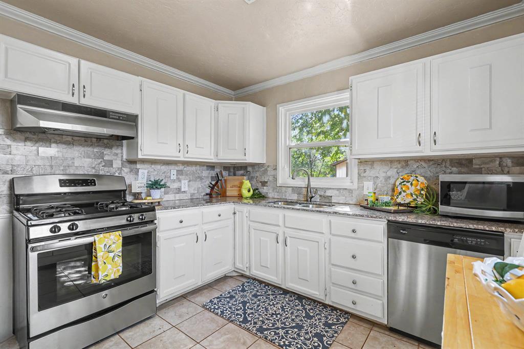 1700 Carlisle Road Property Photo 6