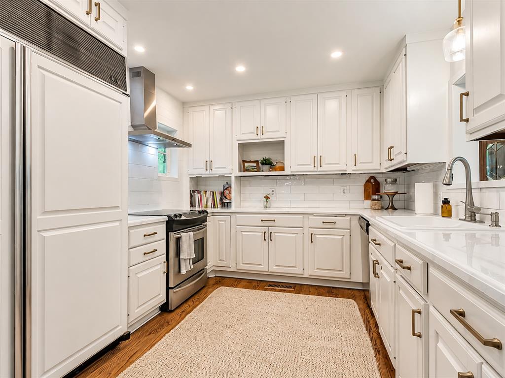 9 N Oakwood Drive Property Photo 18