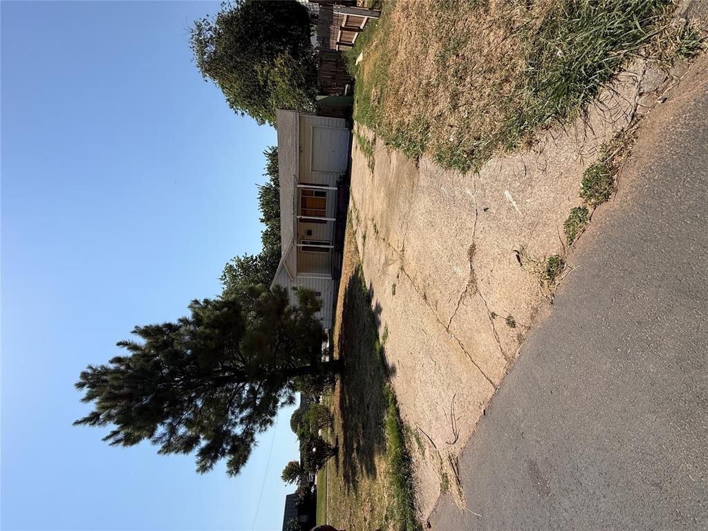 214 E Vida Way Property Photo 5