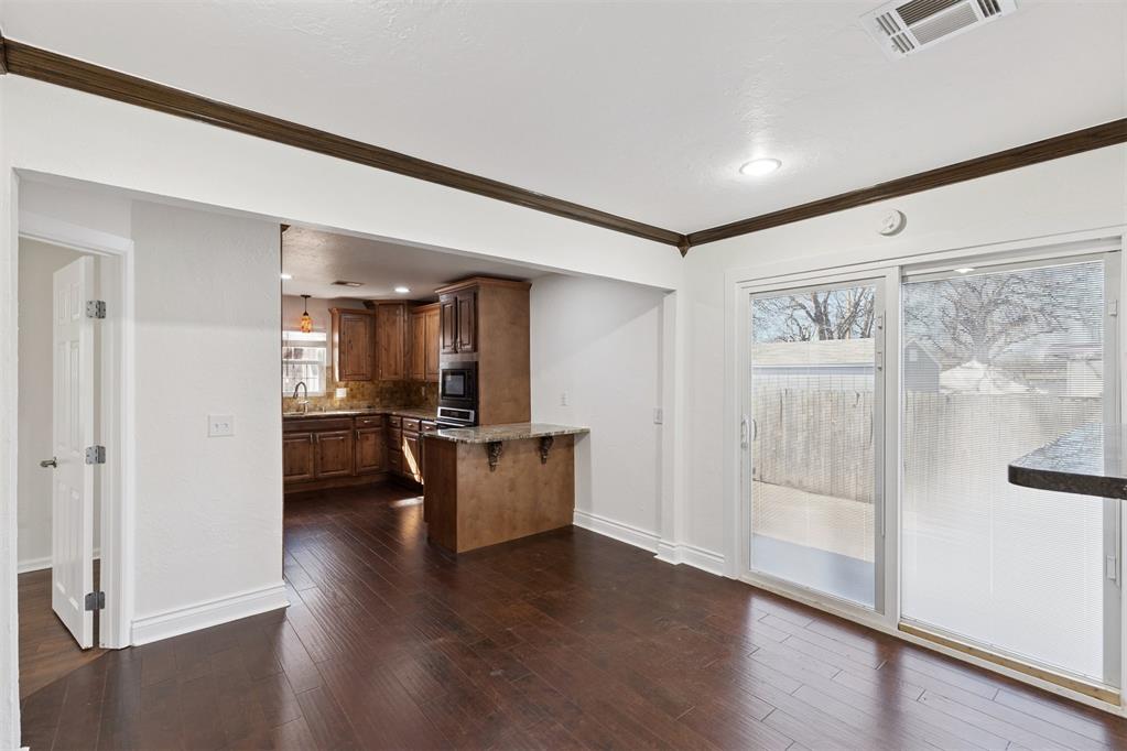 3228 Cashion Place Property Photo 7